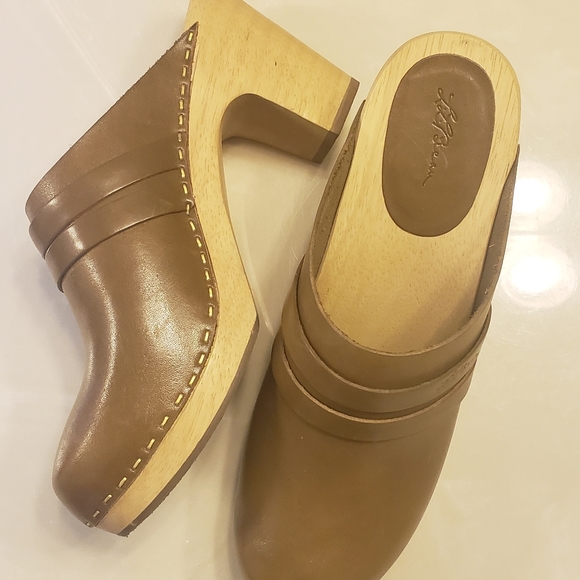 L.L. Bean Shoes - LL Bean High Mule size 9